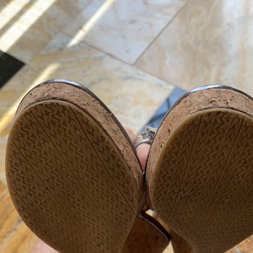 Michael Michael Kors logo thong wedge cork sandals - Picture 8 of 10